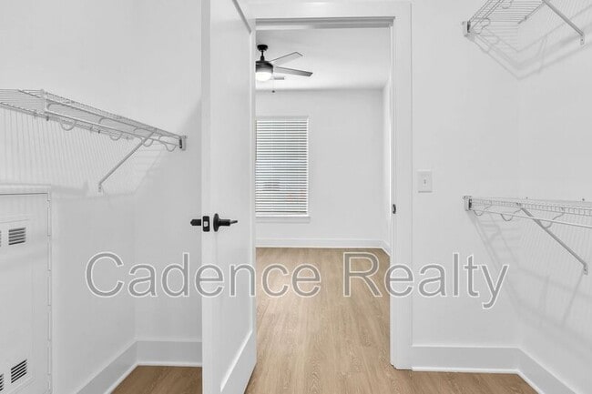 Photo - 610 S Kerr Ave Apartment