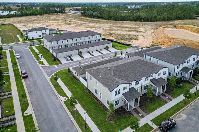 Building Photo - 17230 Melogold Way