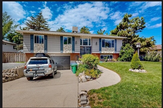 Building Photo - 9410 Quail Hollow Dr