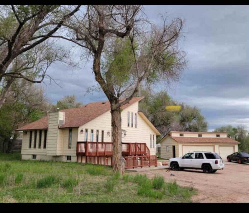 15757 CO144 Unit Upper duplex, Fort CO 80701 Room for Rent