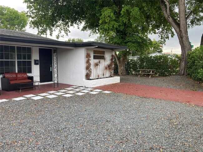 Foto del edificio - 5720 Sheridan St