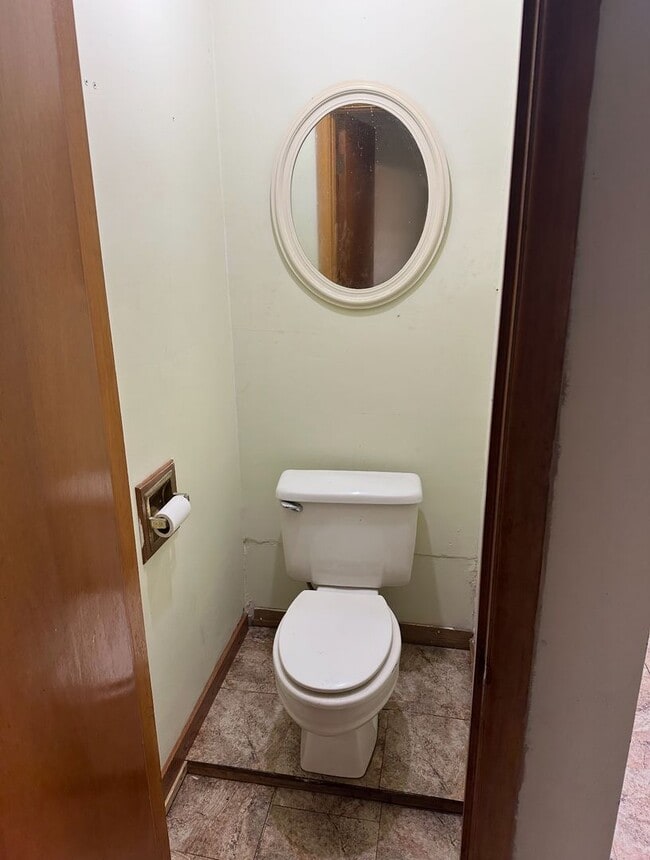 Building Photo - 4560 W. HWY #30