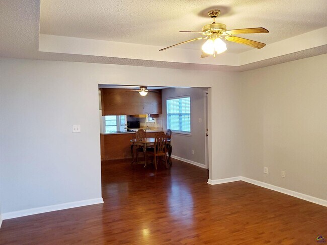 Foto del edificio - 113 Kentshire Ln