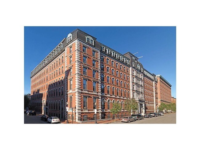 Building Photo - 11 E Newton St