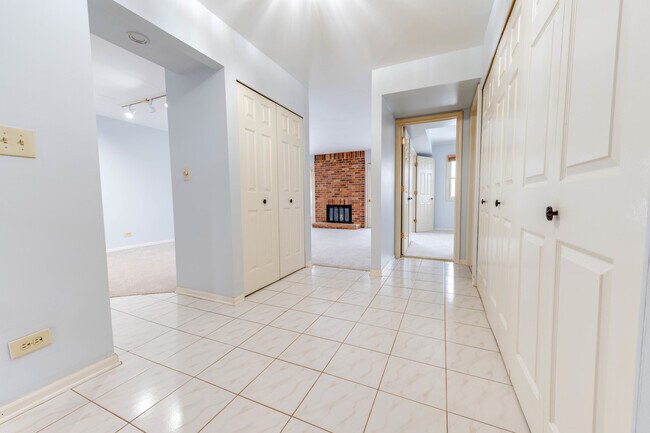 Foto del edificio - 26 Prairie Dr