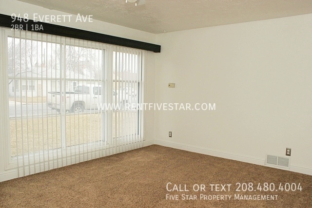 Building Photo - Five Star Property Management