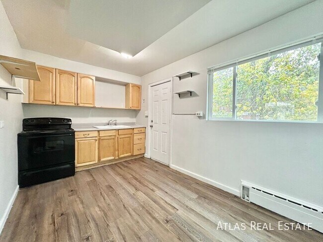 Photo - 1853 W Mosier Pl Apartment