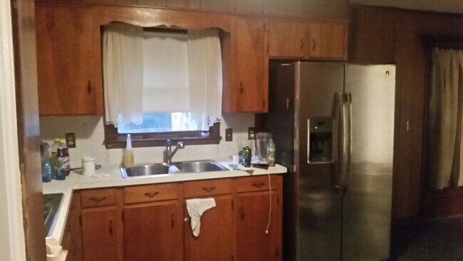 Building Photo - 3409 Westmont Dr