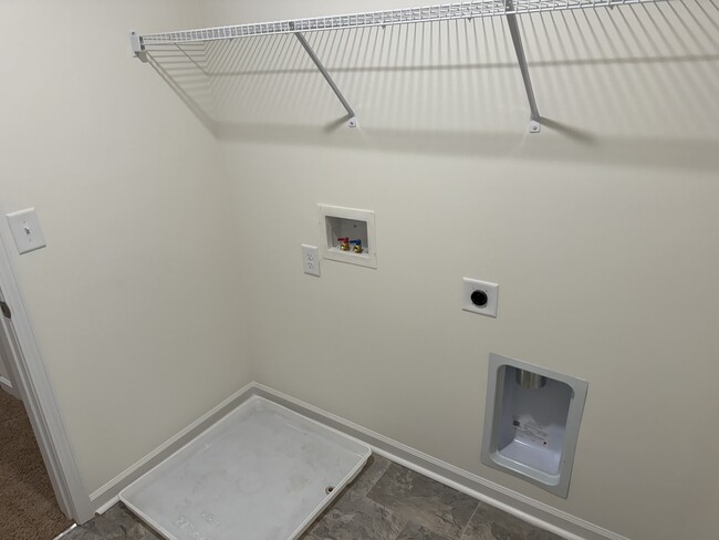 Foto del edificio - 5042 Cottonseed Wy