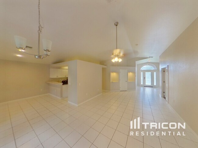 Foto del edificio - 184 Jennifer Dr