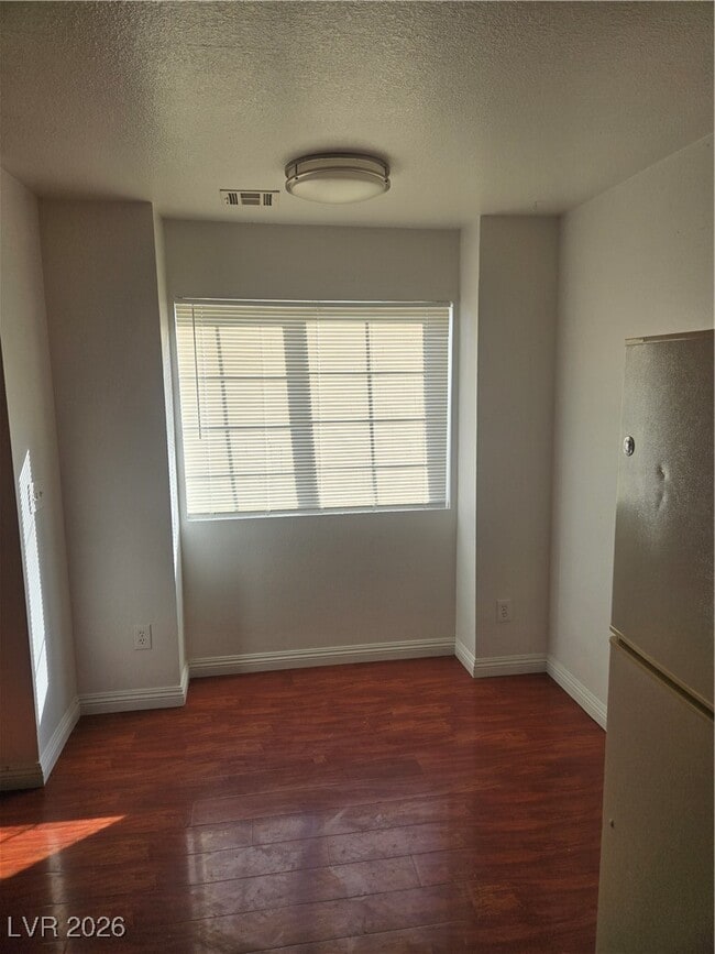 Foto del edificio - 4659 Krissylouise Way