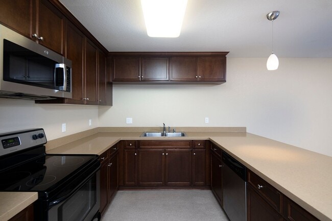 Interior Photo - Welcome to Pacific Point!