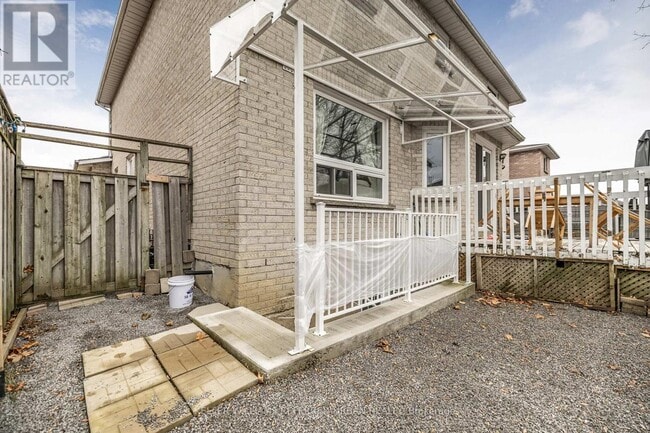 Building Photo - 689 Leslie Valley Dr