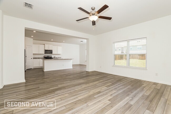 Foto del edificio - 10911 Lafayette Lp