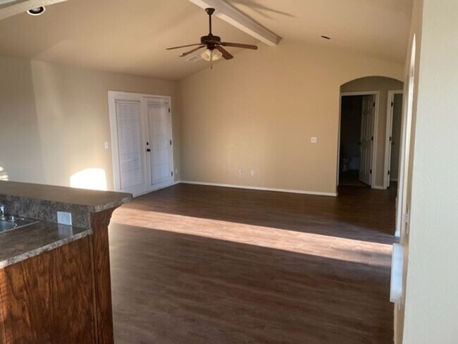 Foto del edificio - 4418 S Aldredge St