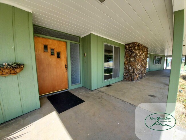 Building Photo - 4 br, 3 bath House - 4436 S. Waltz Road