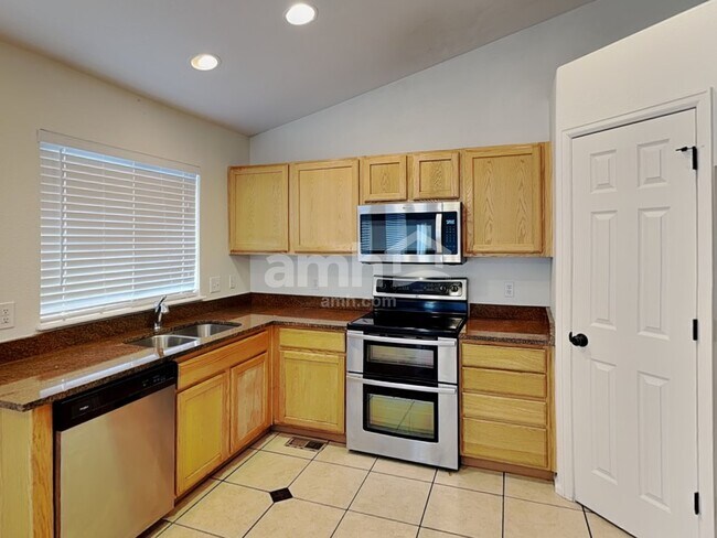 Foto del edificio - 3605 E 106th Ave