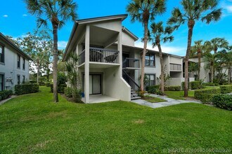 Building Photo - 11311 Pond View Dr