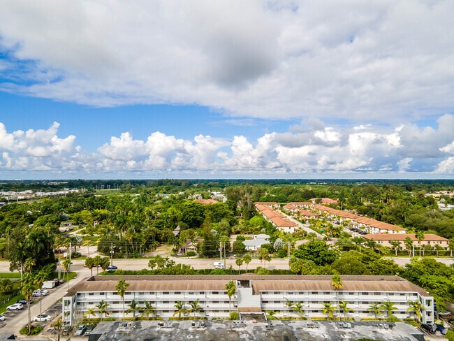 Building Photo - Westview Commons