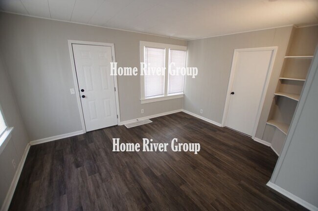 Building Photo - Move in Ready