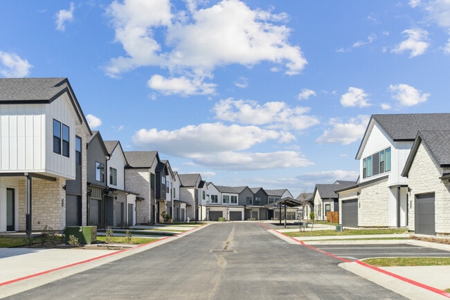Building Photo - Vireo Wesley Chapel