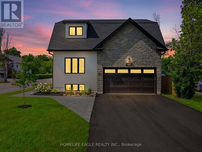 Building Photo - 1242 Killarney Beach Rd