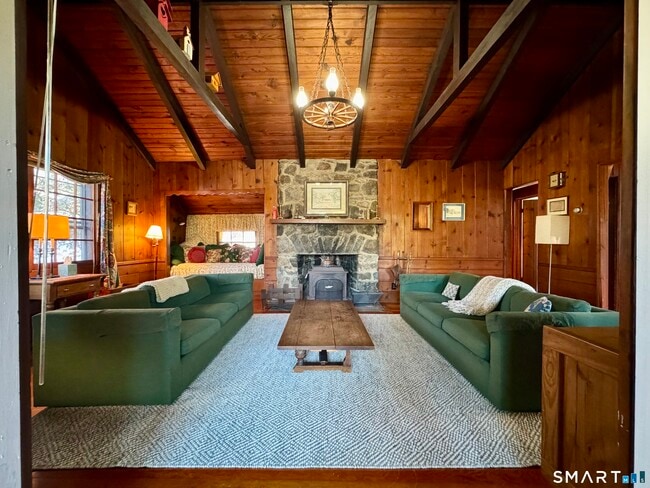 Building Photo - 10 Sunset Trail