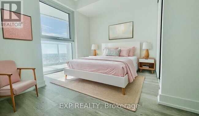 Photo du bâtiment - 1010 Sandy Beach Rd