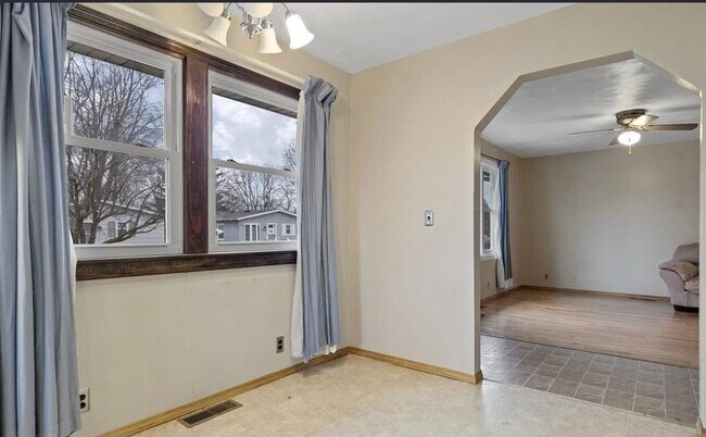 Foto del edificio - 3033 Shadowfax Dr