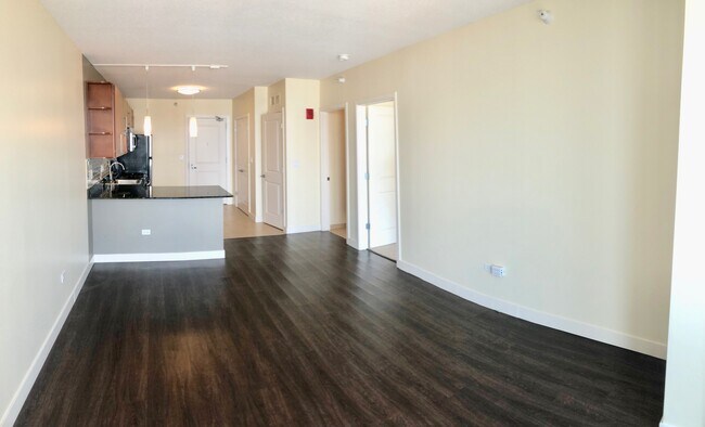 Foto del edificio - 605 N Wells St