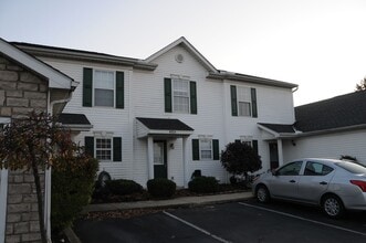 Building Photo - 4705 Athalia Dr