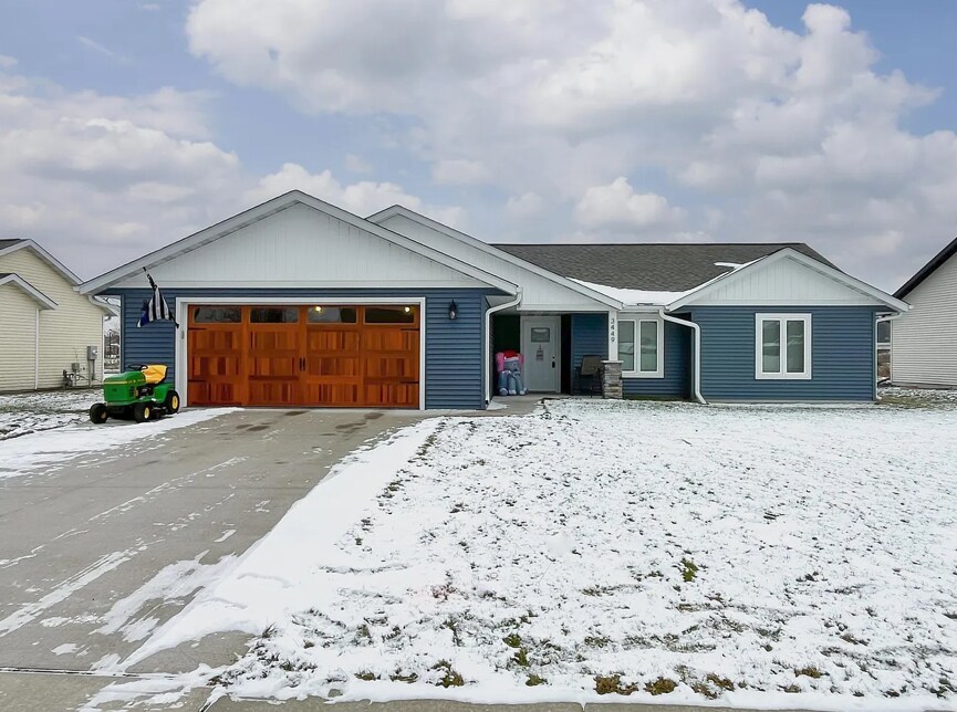 Foto principal - 3449 Rosewood Ln