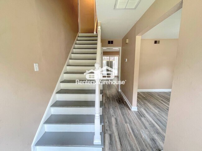 Foto del edificio - 5736 Avalon Woods Dr