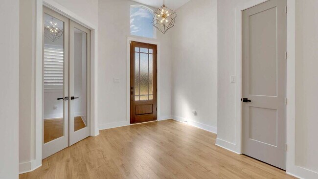 Building Photo - Welcome home to this beautifully maintained 3-bedroom, 2.5-bath lease in the highly desirable gat...