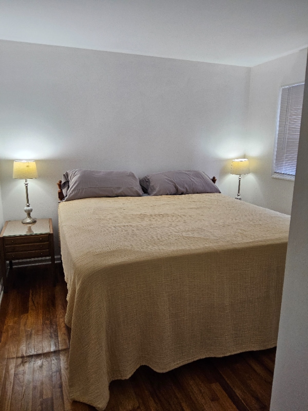 Primary Photo - 147 Candlewick Dr