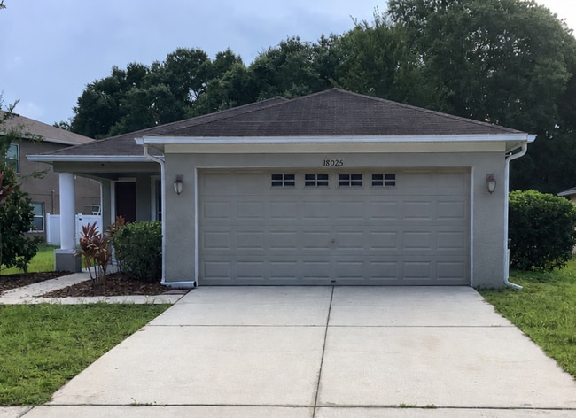 Building Photo - 18025 Cypress Bay Pky