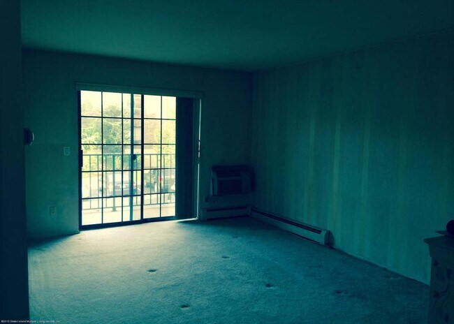 Foto del edificio - 40 Donna Ct