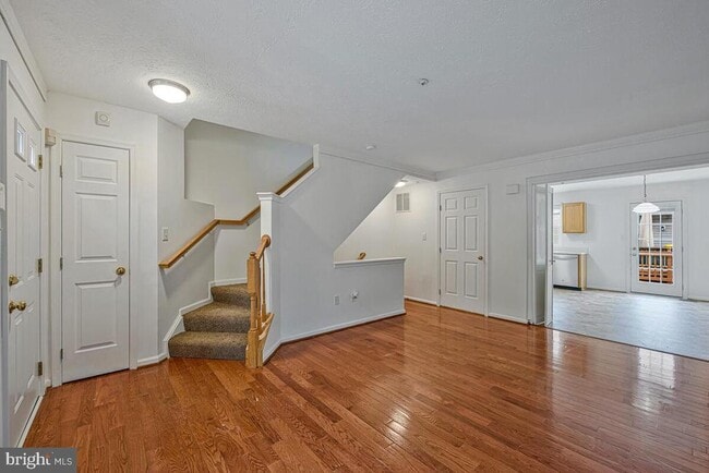 Building Photo - 8316 Widgeon Pl