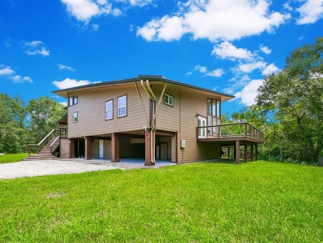 Building Photo - 9502 FM 1462 Rd