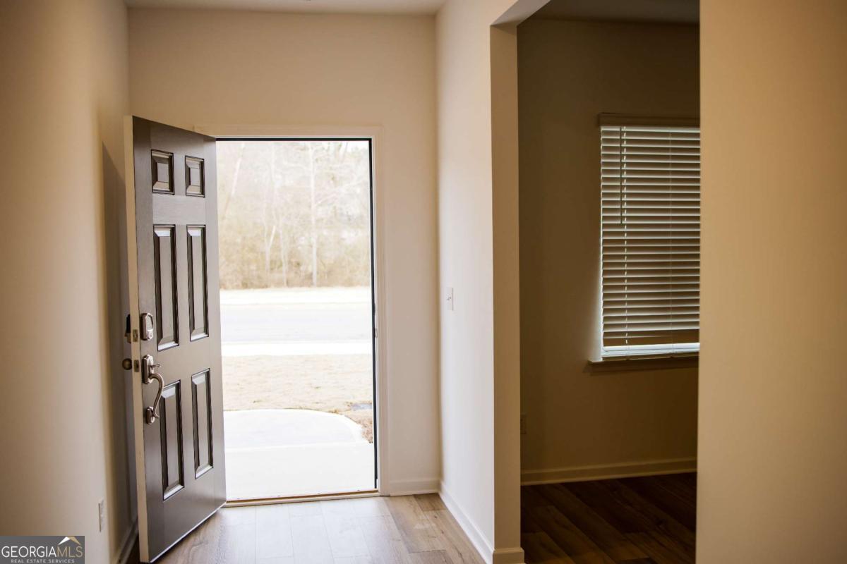 Foto principal - 484 Red Dragon Dr