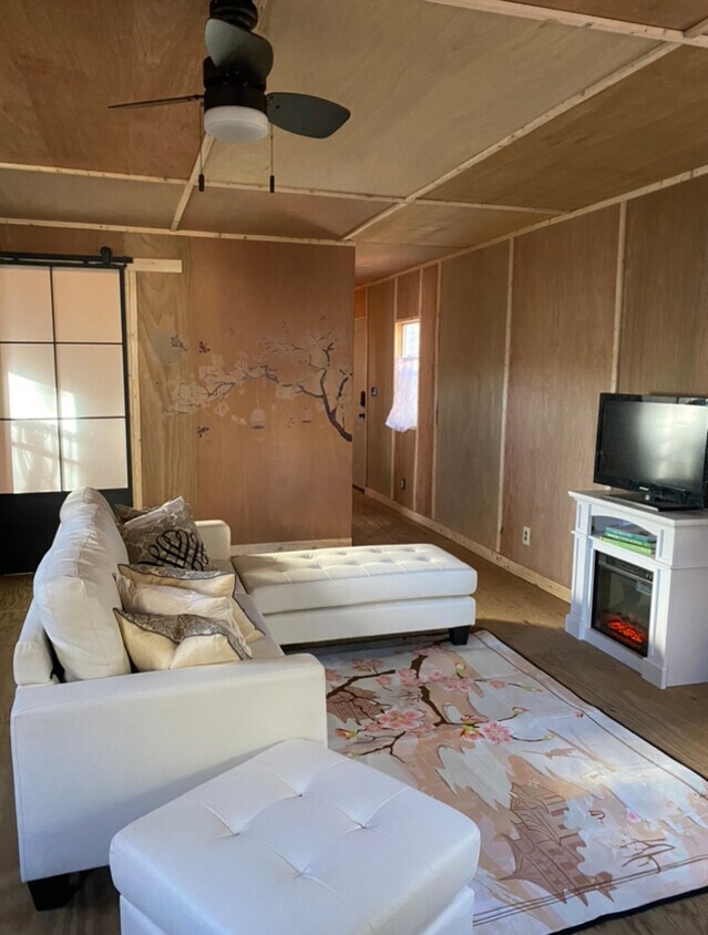 13 Lake Vista Cir Unit Suite B, Hampton, GA 30228 Apartments in