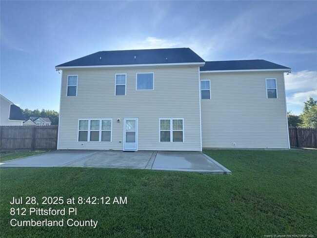 Building Photo - 812 Pittsford Pl