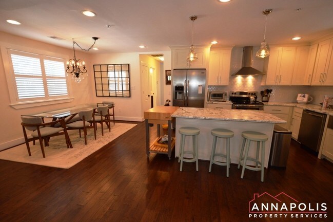 Foto del edificio - 809 chesapeake ave
