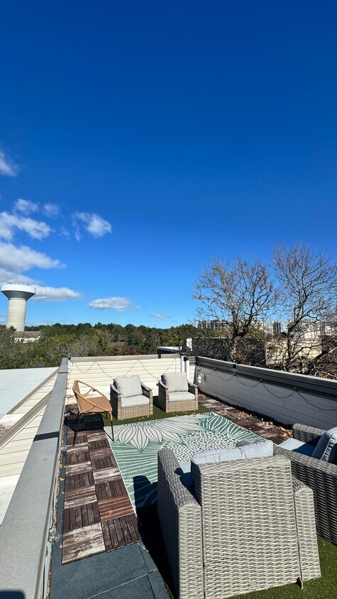 Primary Photo - 2810 Wiigwaas Ln