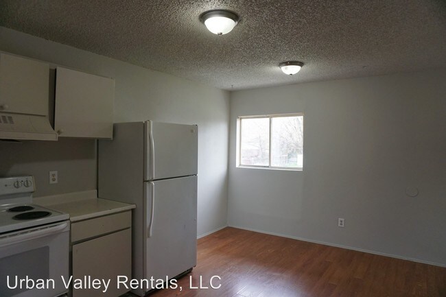 Building Photo - 1794 W 400 N