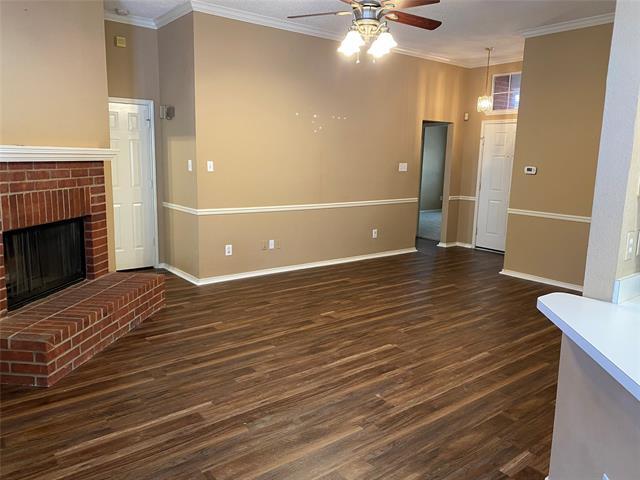Foto del edificio - 2212 Heatherton Pl