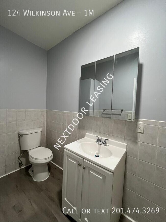 Foto del edificio - 124 Wilkinson Ave