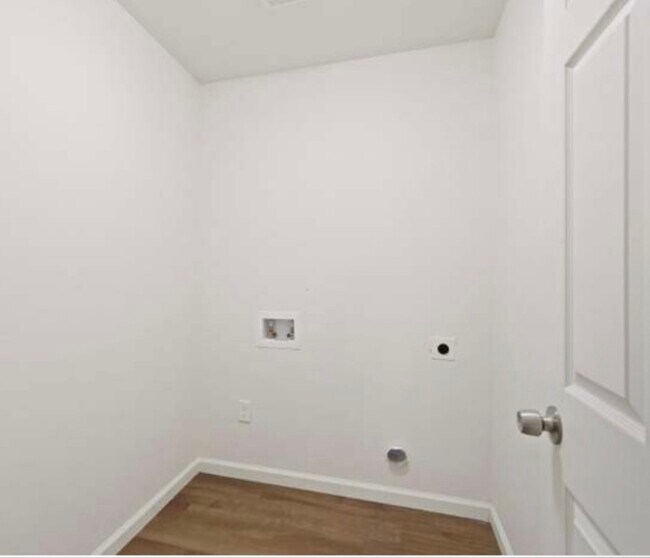 Foto del edificio - 227 N Fremont Ave