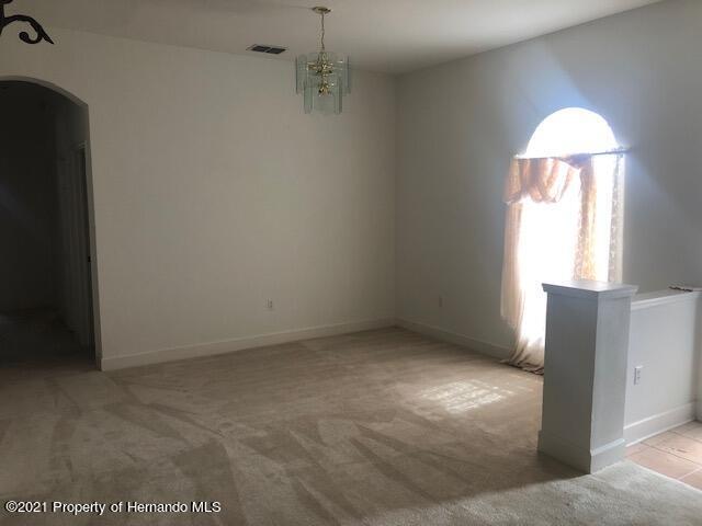 Foto del edificio - 5525 Thorngrove Way