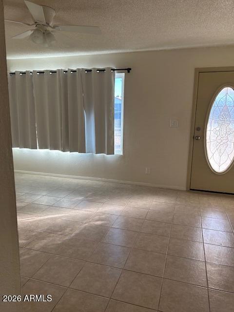 Building Photo - 1536 W Pueblo Ave